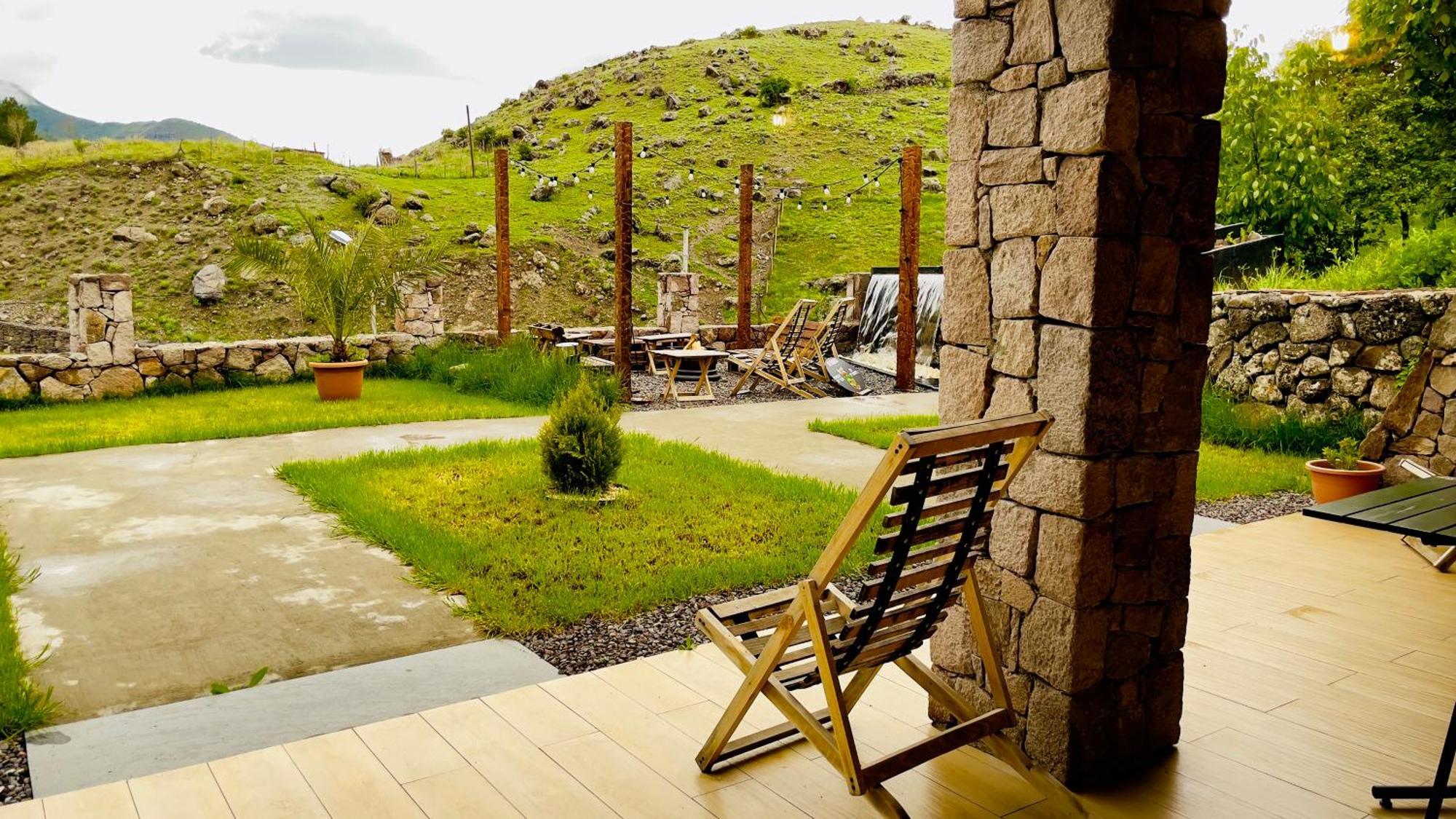 Hotel Hobbiton Near Vardzia Caves T'mogvi 외부 사진